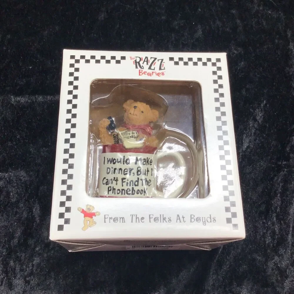 Boyds Bears Razz Bearies Carrie Out Figurine With Box 2004 2